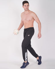 DETA-DRY Men's Active Trackpants