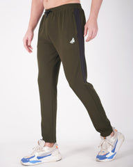 DETA-DRY Men's Active Trackpants