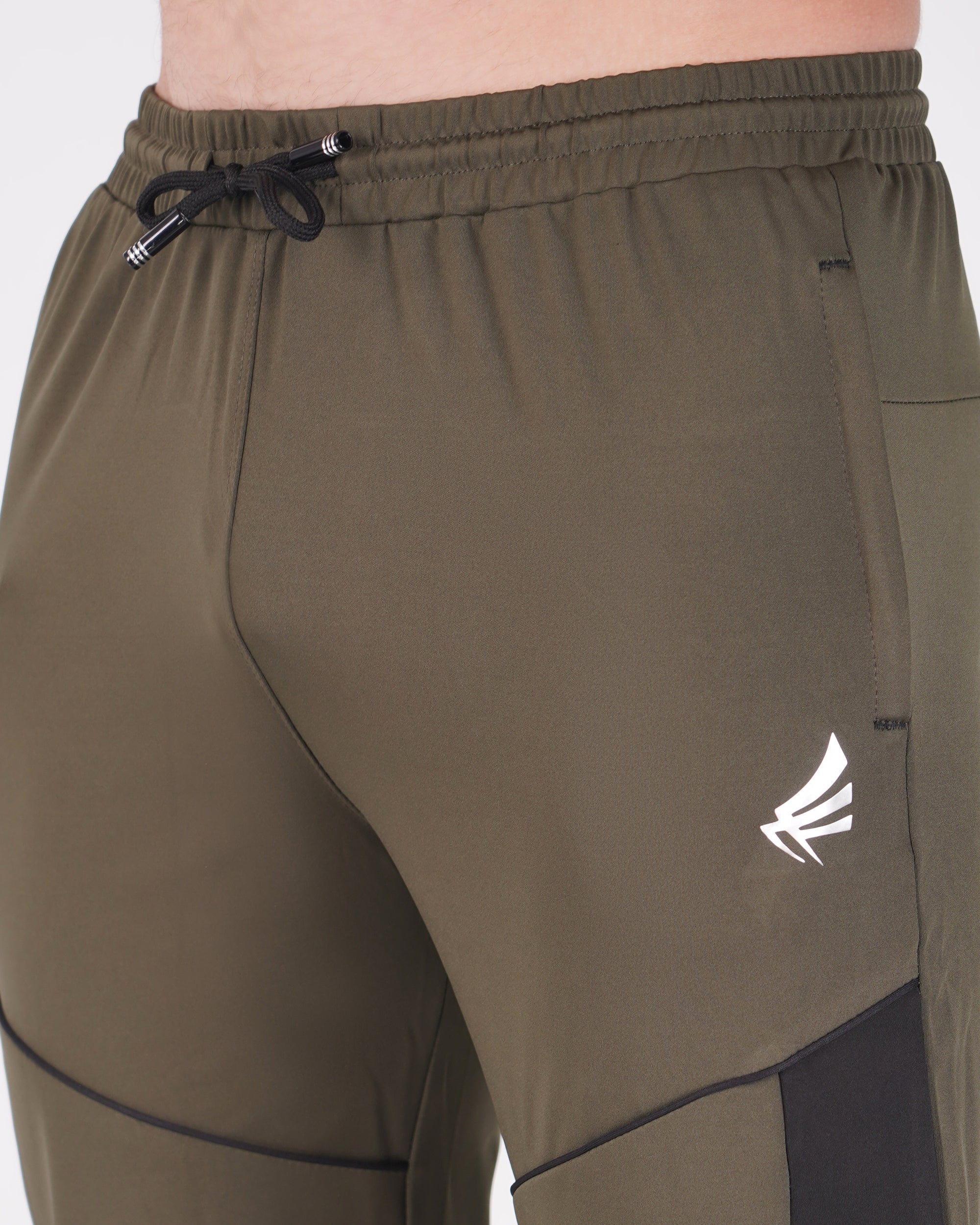 DETA-DRY  Men's Active Trackpants