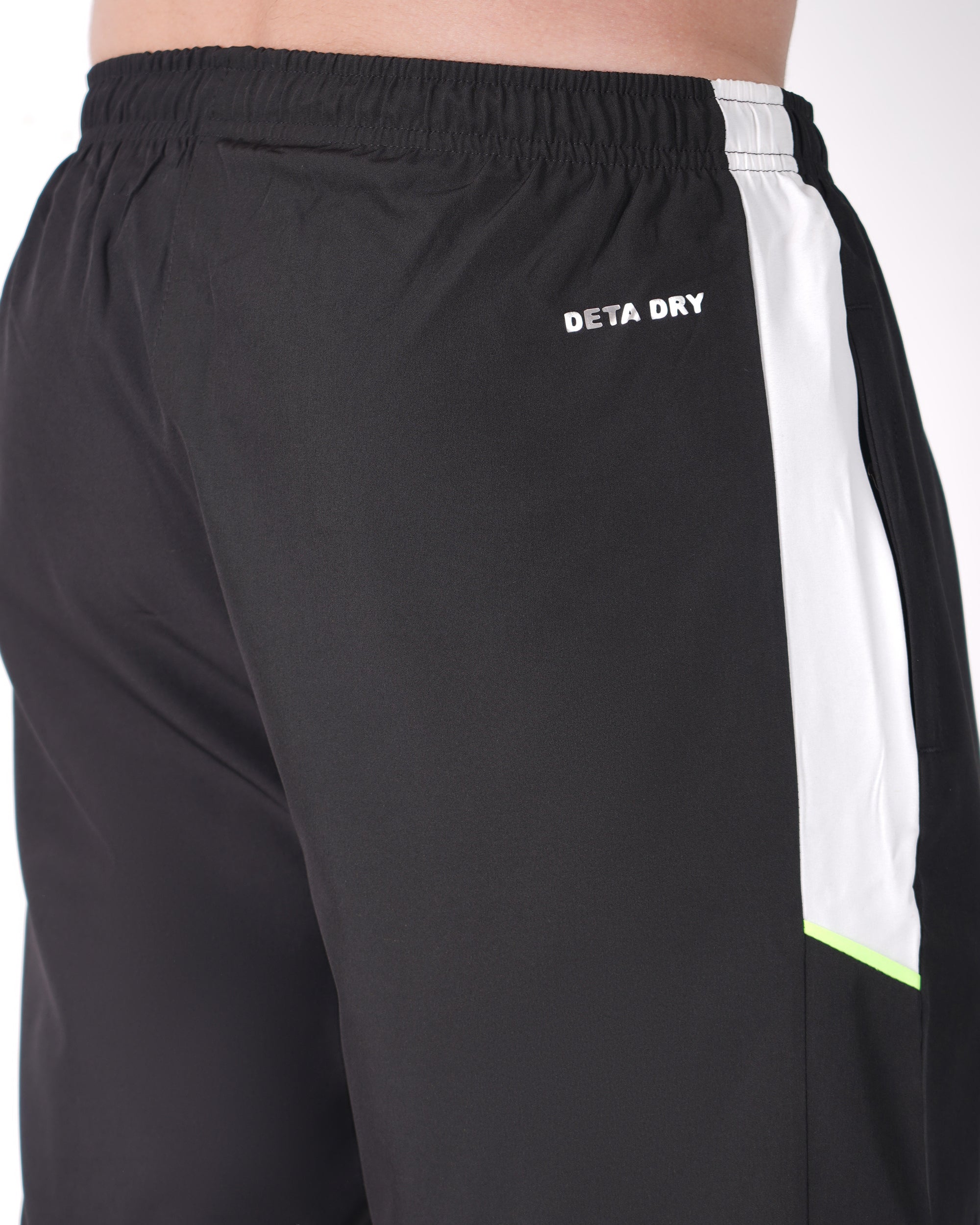 Deta-Dry Men's Active Side Stripe Shorts Black