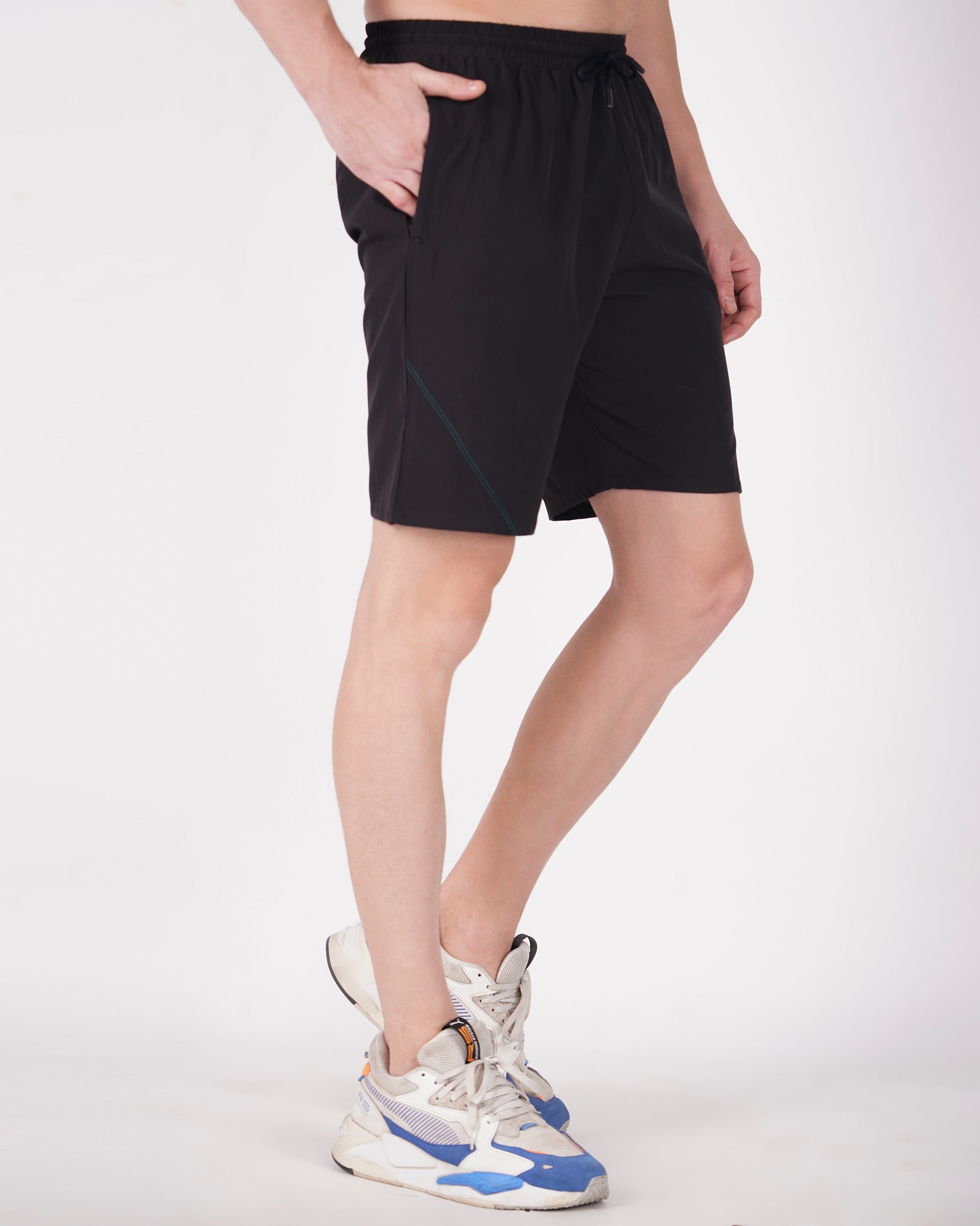 Deta-Dry Men's Active Shorts Black