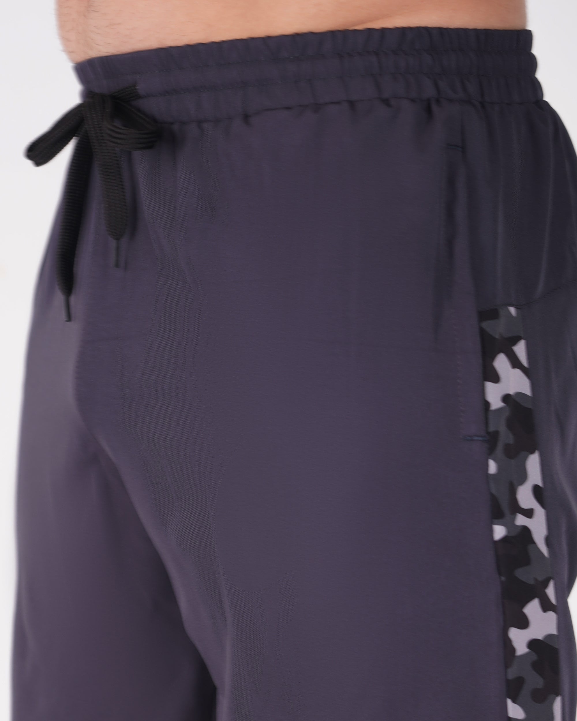 Deta-Dry Men's Active Camouflage Print Shorts Grey