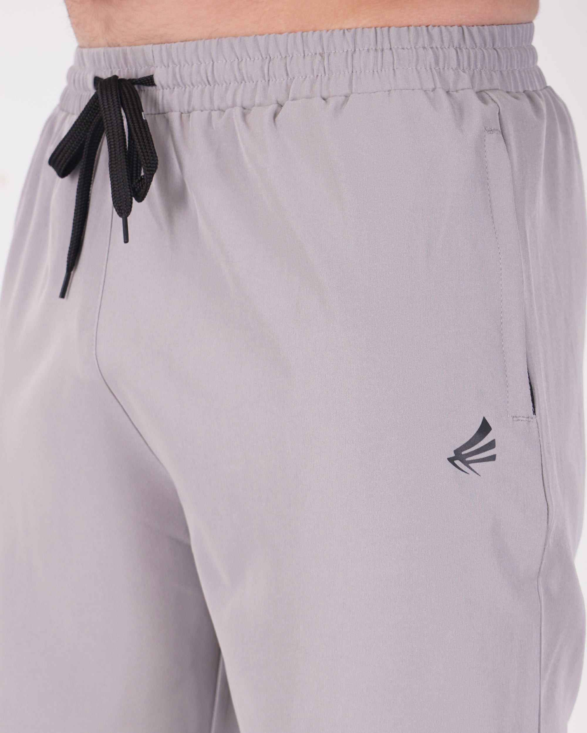 Deta-Dry Men's Active Bottom Stripe Shorts Light Grey